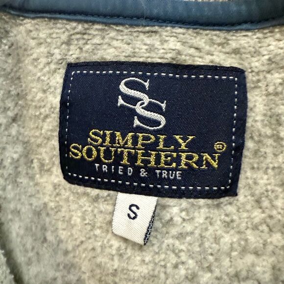 Simply Southern size S blue crab half button pullover - Picture 5 of 10